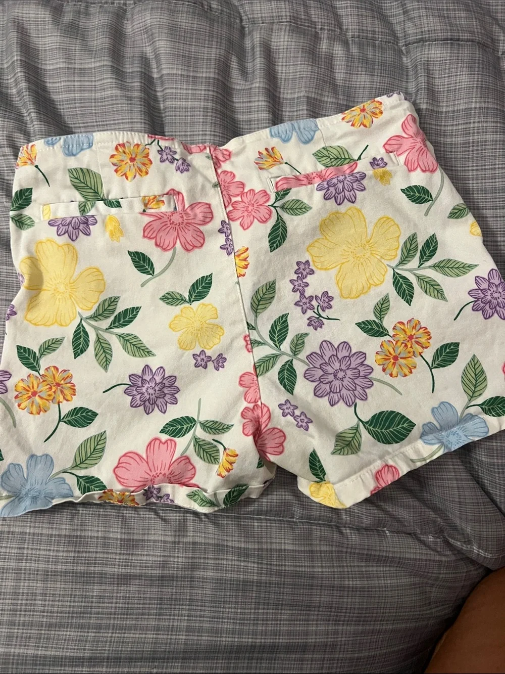 Khaki and flowered girls shorts